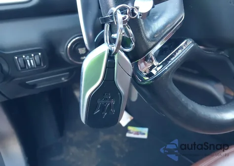 2017 Maserati Ghibli S Q4 z USA, uszkodzony, nr VIN ZAM57RTLXH1229976